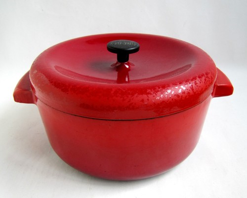 Cocotte ronde staub en - staub, 24