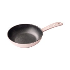 Staub Skillet Sorbetto Rosa